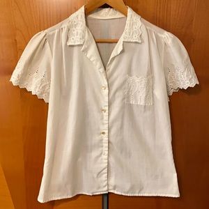 Vintage 70s cottagecore white lace blouse